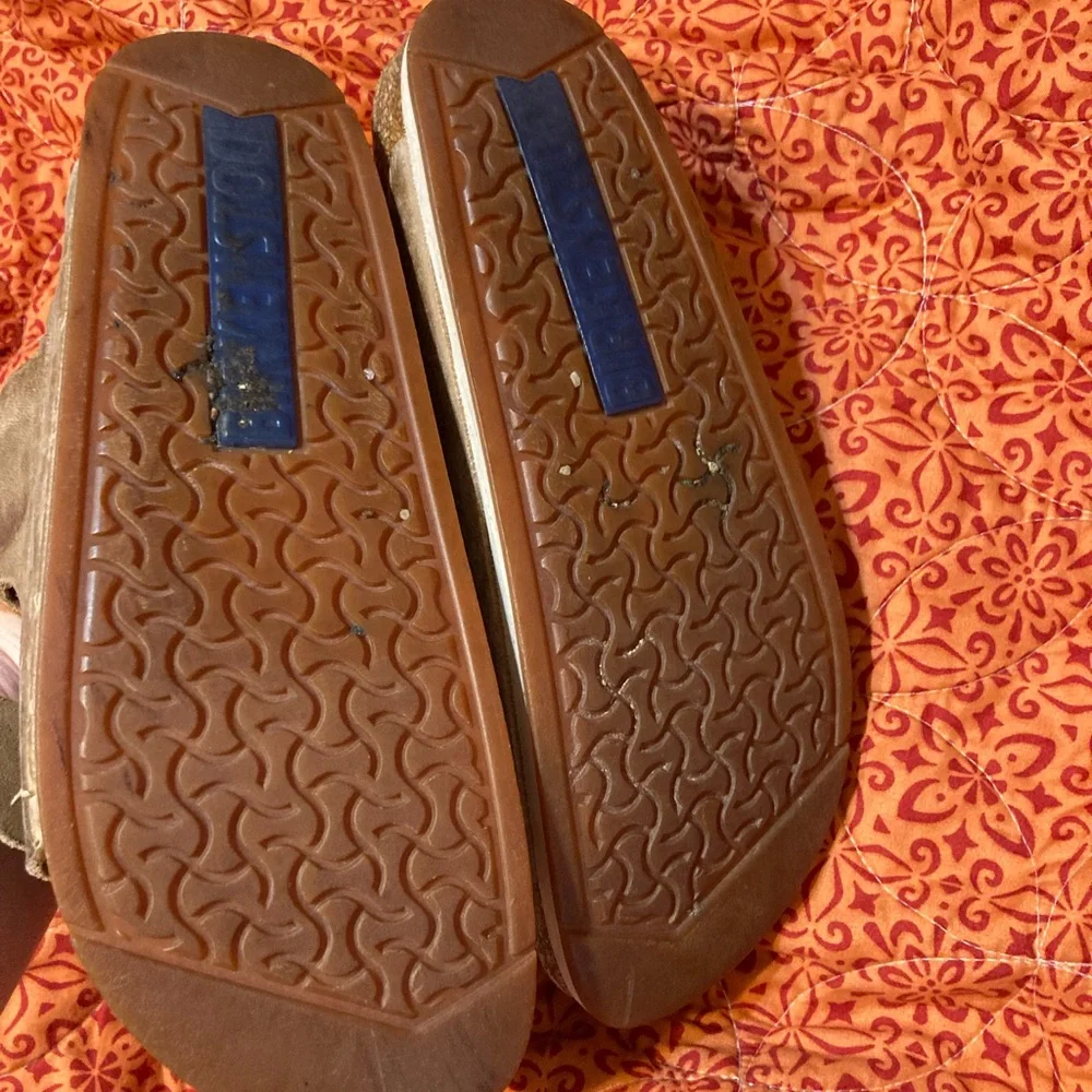 Birkenstock Tan Leather Sandals - Picture 7 of 10